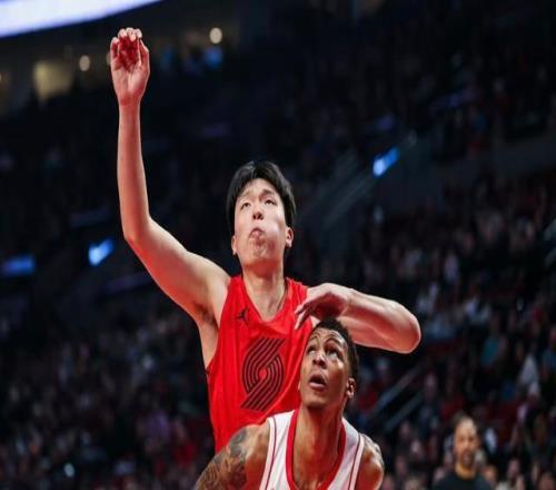 湖人新援,加盟展望,再攀篮球高,亚博体彩官网,Yabo亚博体彩官网,亚博体彩官网在线娱乐平台