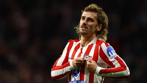 佛罗伦萨对贝蒂斯欧协联半决赛即将到来，佩莱格里尼展望对决